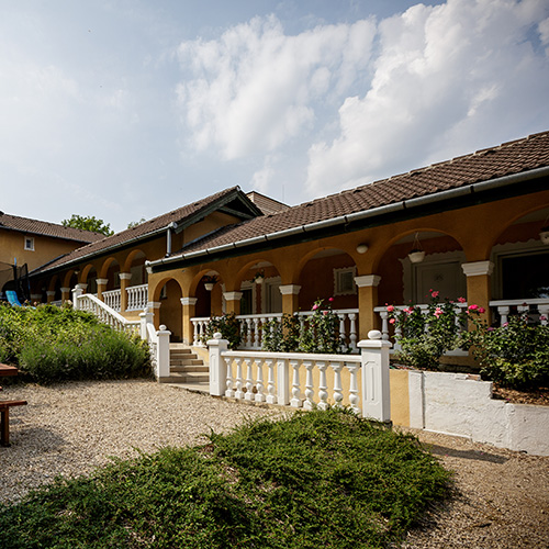 Apartmanház